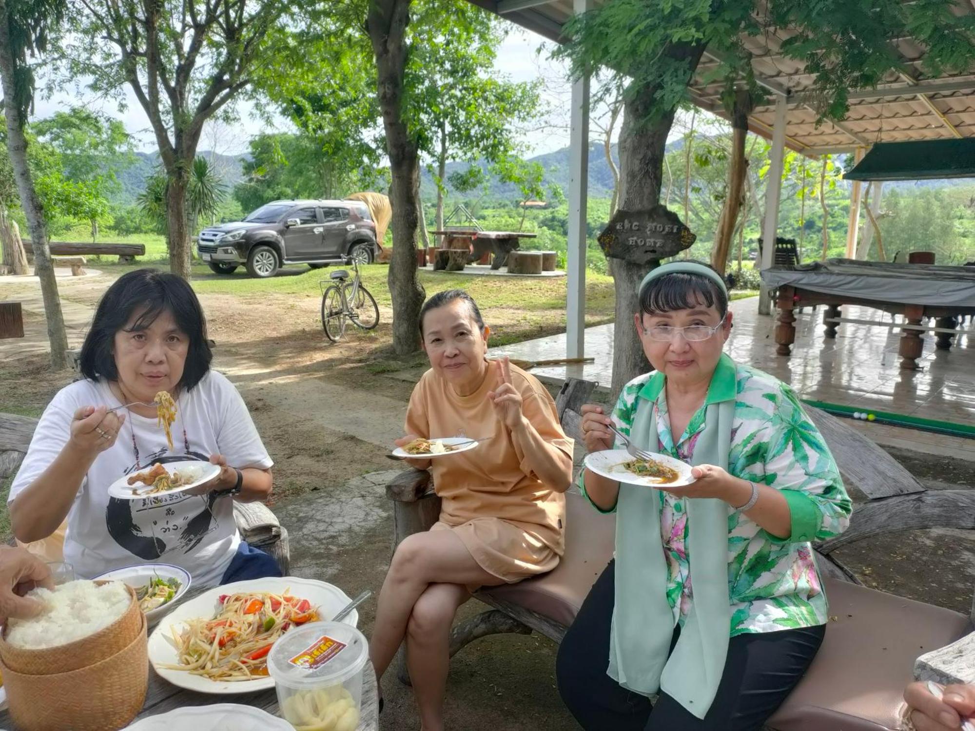 บ้านอิงเมยแคมป์ แก่งกระจาน Ban Phu Bon Zewnętrze zdjęcie