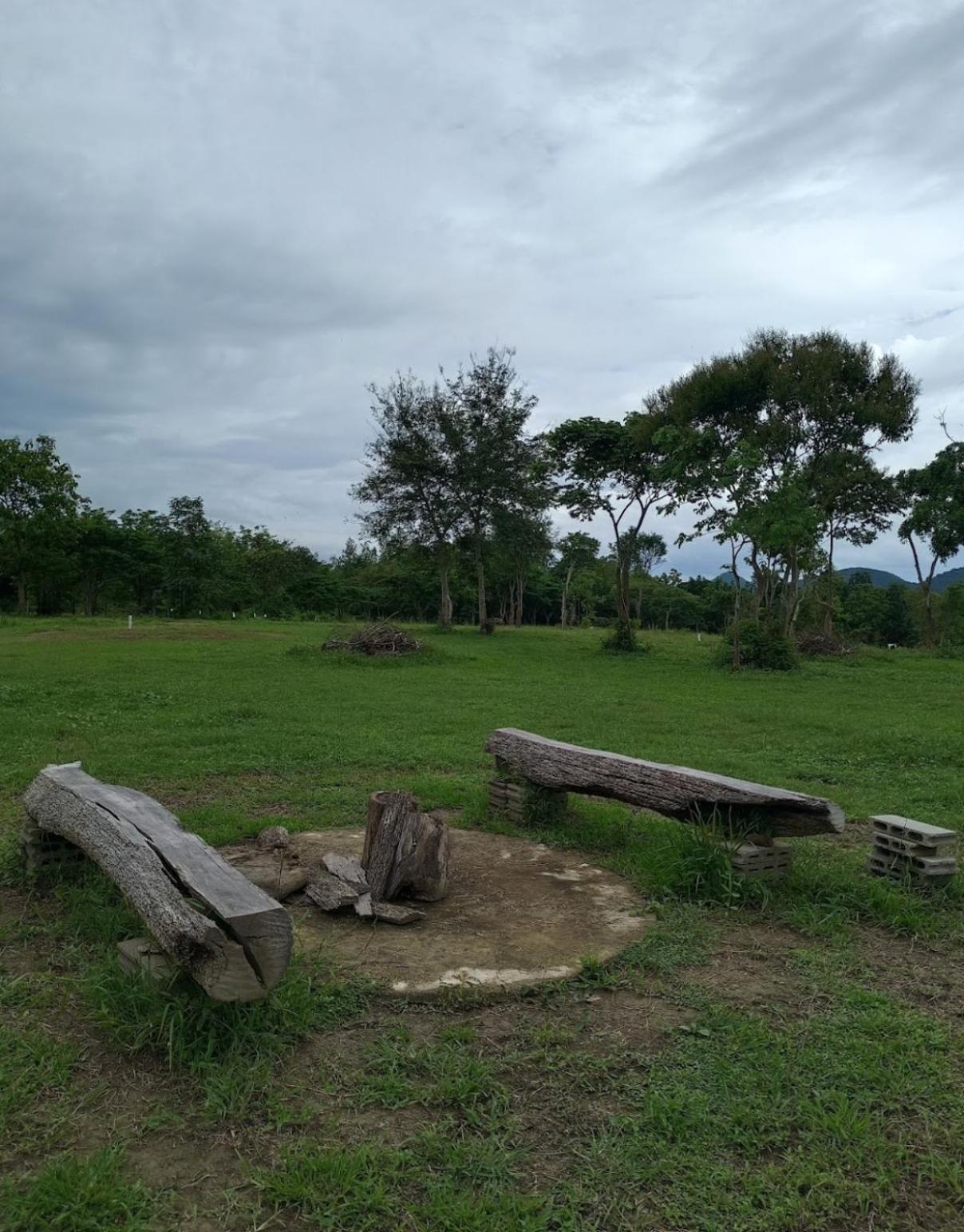 บ้านอิงเมยแคมป์ แก่งกระจาน Ban Phu Bon Zewnętrze zdjęcie